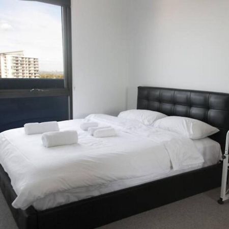 New Spacious 2 Bedroom With Gorgeous City Views Ville de Ville de Melbourne Extérieur photo